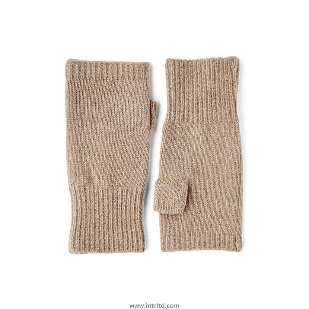 Knitted Gloves (13) Knitted Gloves 1013 - Image 1