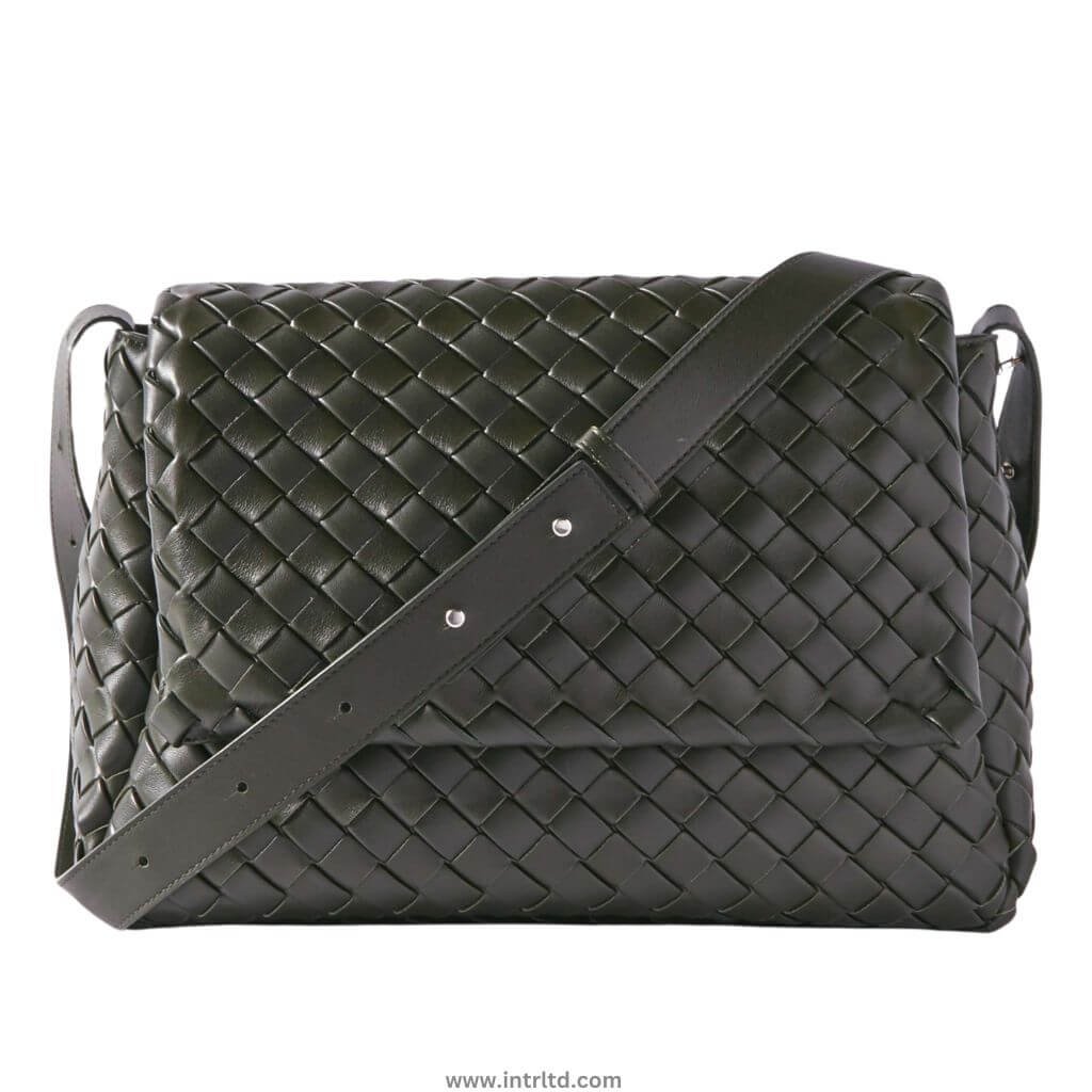 Messenger Bag (22) Messenger Bag 1022 - Image 1